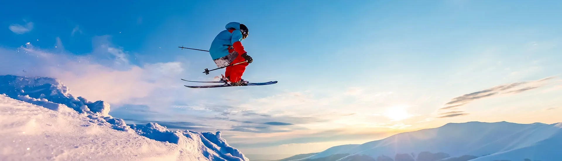 Skieur dans les Alpes