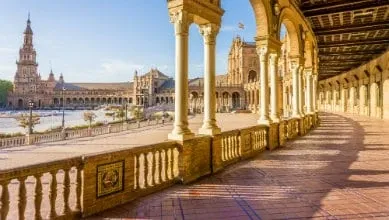 Place de l'Espagne à Seville, Espagne