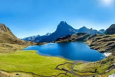 pyrenes pic midi