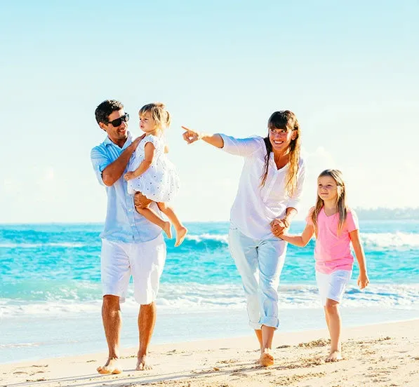 Famille à la plage