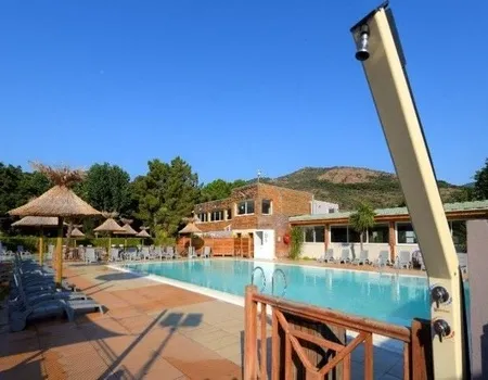 Piscine découverte Sagone