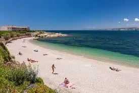 SIX FOURS LES PLAGES
